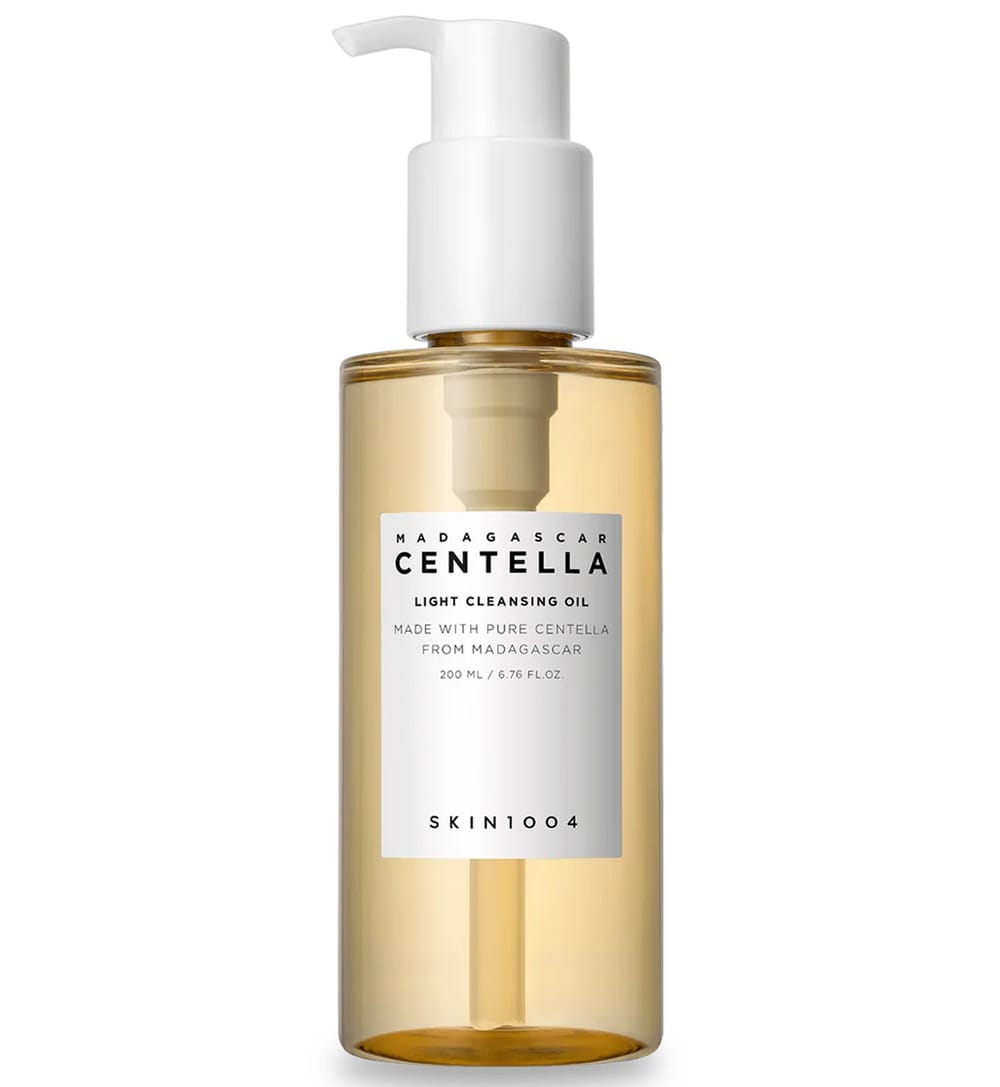 1004 ,ADAGASCAR CENTELLA LIGHT CLEANSING OIL (200ml)